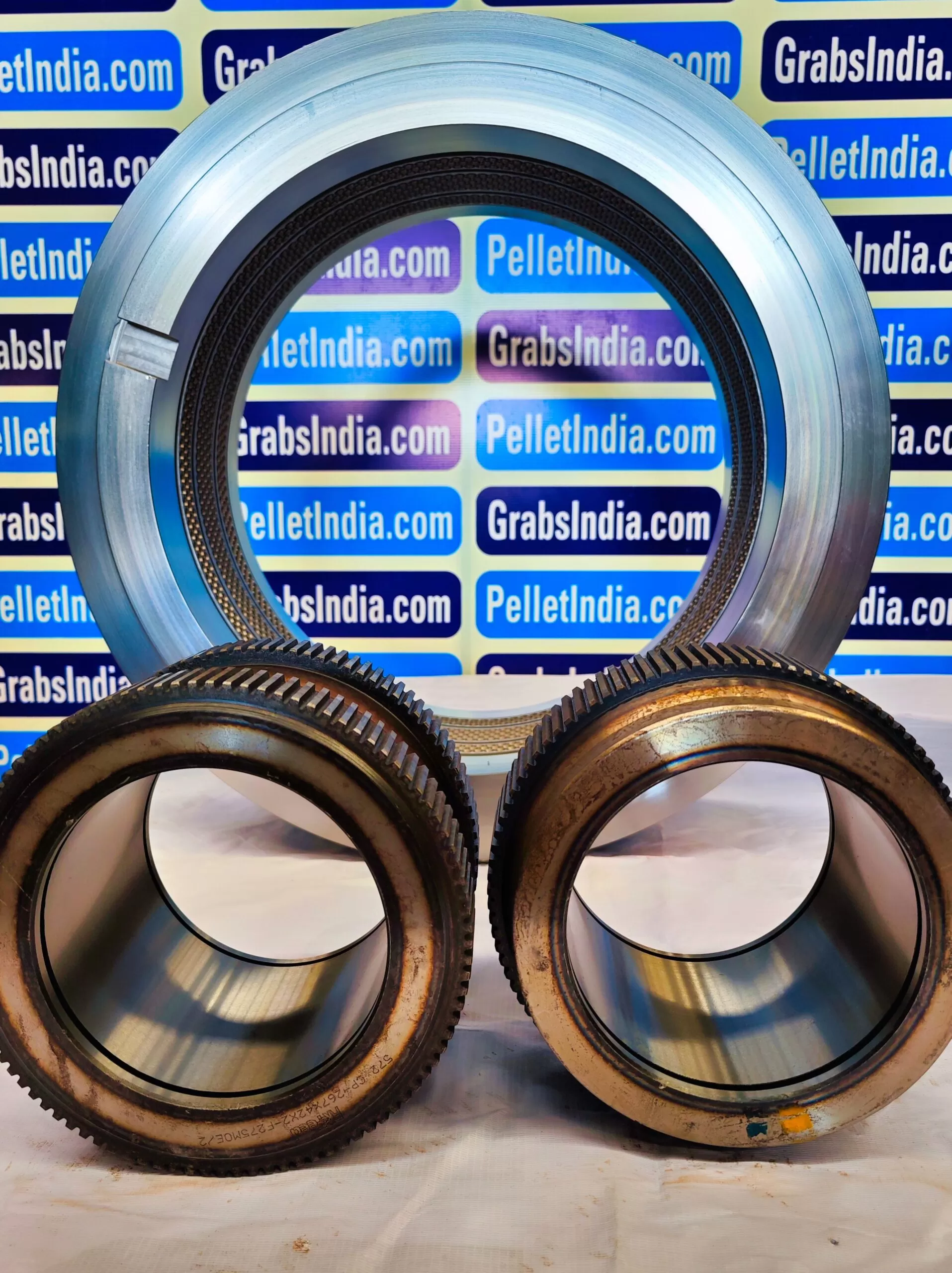 dual track ring die